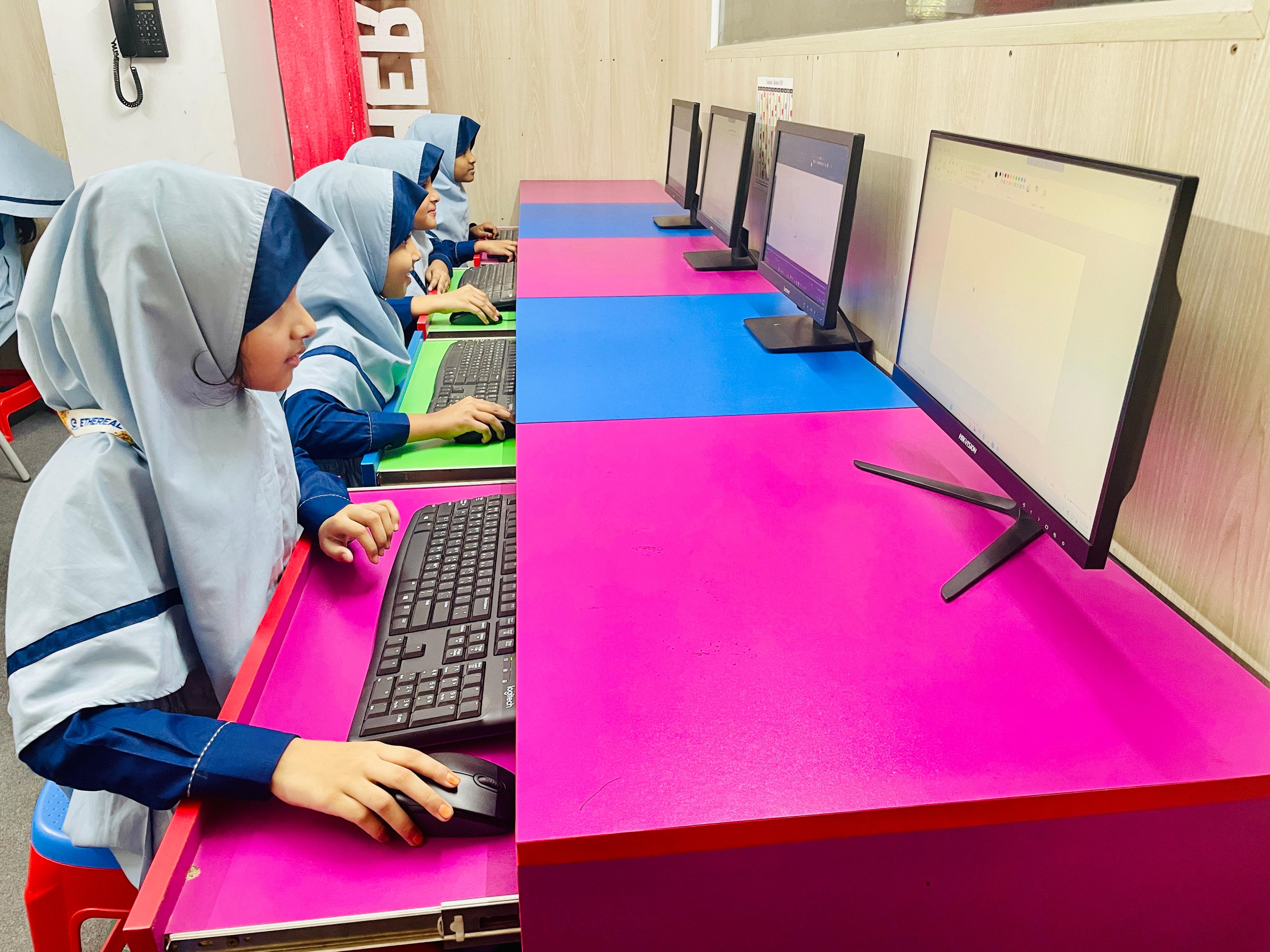 Early Computer & Coding Education